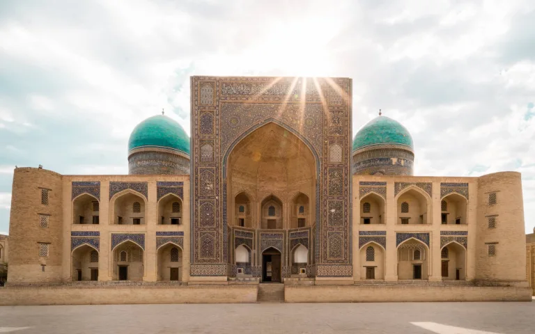 Bujara - uzbekistan Mir-i-Arab Madrasa
