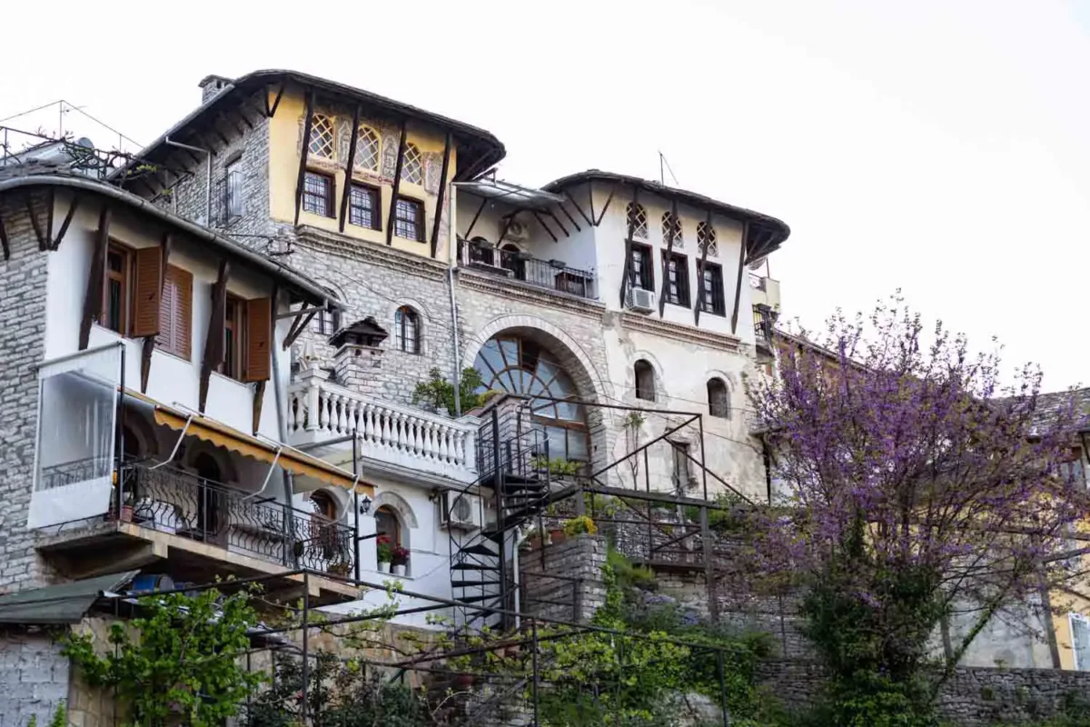 Qué ver y hacer en Gjirokastër