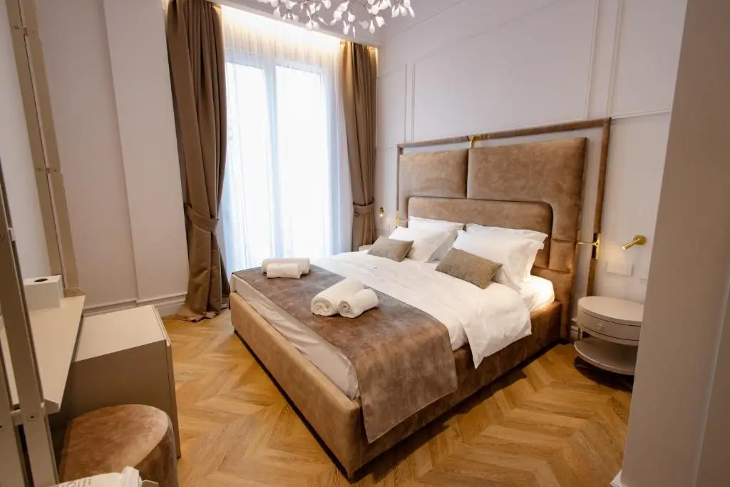 Donde dormir en Tirana