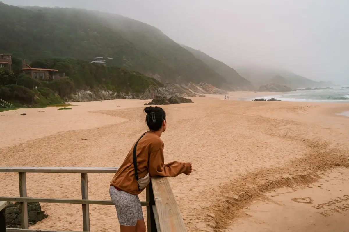 Mirador de una playa haciendo la Ruta Jardín, muy importante en la ruta por Sudafrica en 20 días.